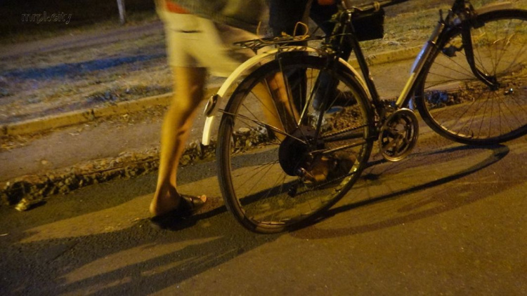 В Мариуполе велосипедиста переехала «Тойота» (ФОТО)