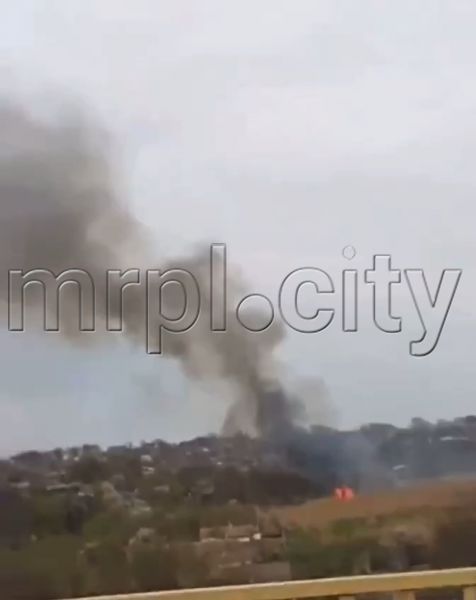 В Мариуполе пожар возле пост-моста взволновал мариупольцев