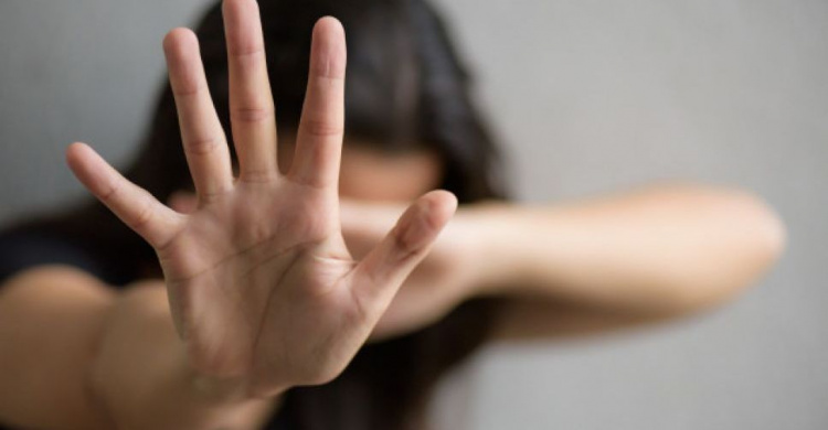 Чат-бот Назар подскажет мариупольцам, как поступить в случае домашнего насилия (ФОТО)