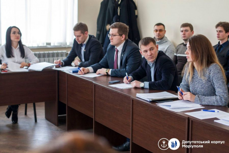 Состав Молодежного парламента Мариуполя утвердят в марте (ФОТО)
