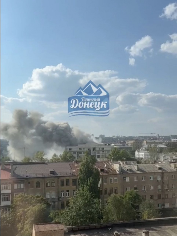 В окупованому Донецьку пролунали потужні вибухи – що відомо