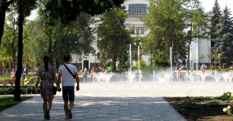 Комфорт в Мариуполе: жители могут изменить город во время прогулки
