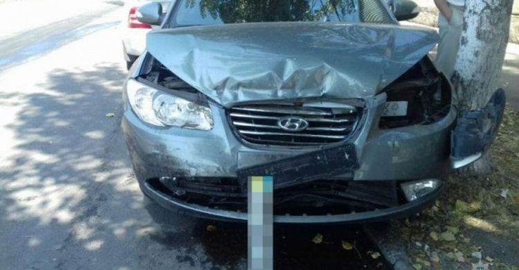 Жаркая неделя. На дорогах Мариуполя произошло 30 ДТП, пострадало 11 человек (ИНФОГРАФИКА)