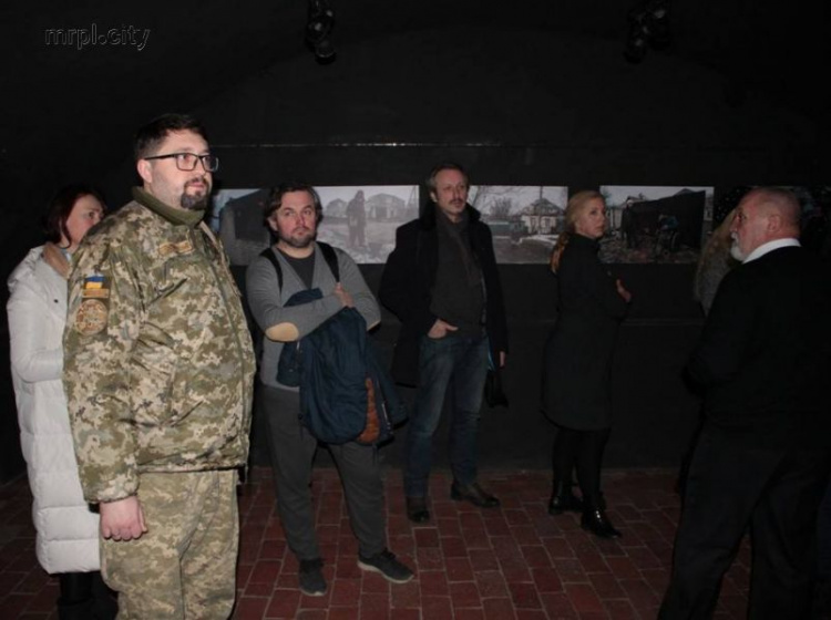 Во Львове открылась выставка французского фотографа о войне на Донбассе (ФОТО)