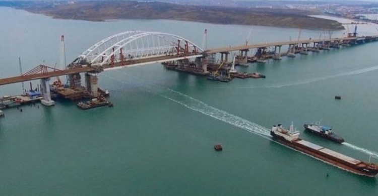 Готовится новый проход кораблей через Керченский пролив