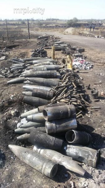 Под Мариуполем завершена спецоперация по ликвидации последствий взрывов на складе боеприпасов (ФОТО)