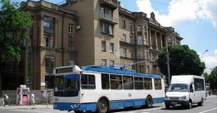 В Мариуполе временно изменится маршрут популярного троллейбуса