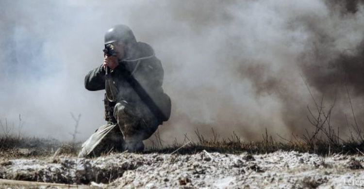 Боевики нарушили режим прекращения огня и ранили украинца (ВИДЕО)