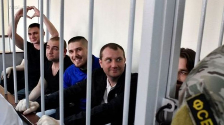 Киев анонсирует освобождение, Москва опровергает: вернутся ли домой захваченные украинские моряки?