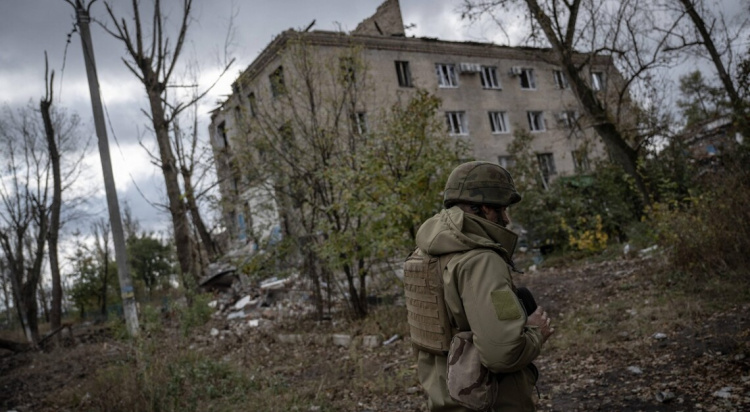 ЗСУ показали, як знищують військову техніку та живу силу ворога під Авдіївкою