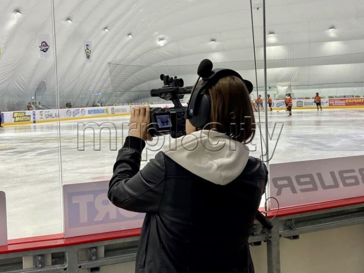 «Мариупольское телевидение» показало украинцам первый в истории страны турнир по женскому хоккею