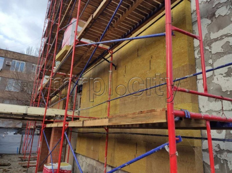 Открытый и прозрачный: каким станет здание мариупольского исполкома после ремонта