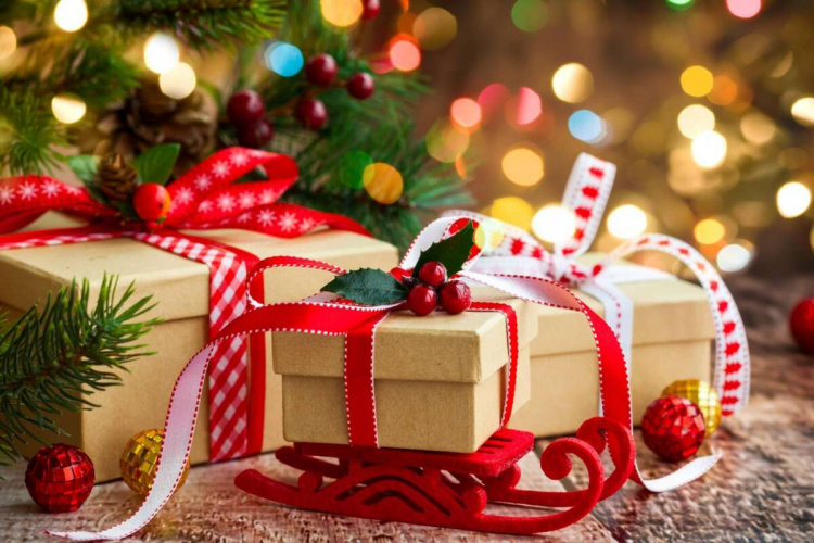 Покупки до Різдва та Нового року – скільки українці готові витратити
