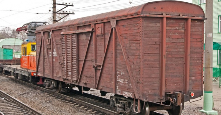 Чиновников железнодорожной станции уличили в краже грузовых вагонов Донецкой железной дороги