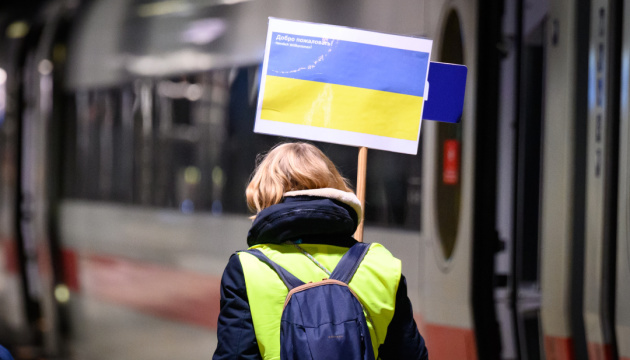 Більше трьох мільйонів українських біженців можуть залишитися за кордоном
