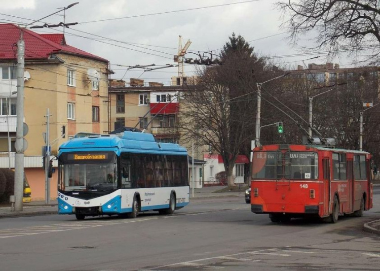 Мариупольские троллейбусы впервые прошли обкатку в Украине (ФОТОФАКТ)