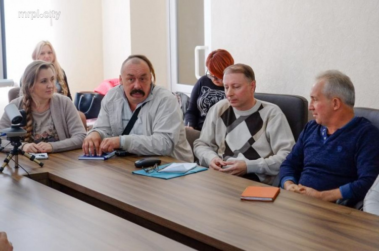 В Донецкой области на 7,7 млн грн проспонсировали «куркулей» (ФОТО)
