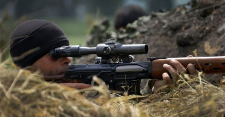 Один украинский воин погиб, трое – ранены: в зоне ООС активизировались снайперы