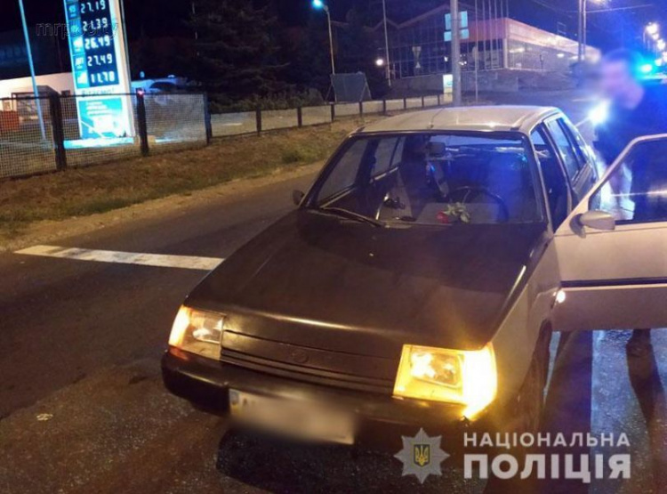 В Мариуполе пьяный водитель пытался скрыться с места ДТП (ФОТО)