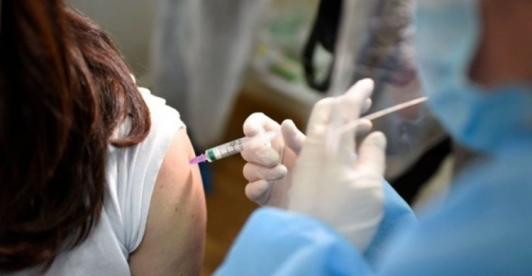 Какие вакцины от коронавируса есть в Мариуполе и когда ожидаются следующие поставки