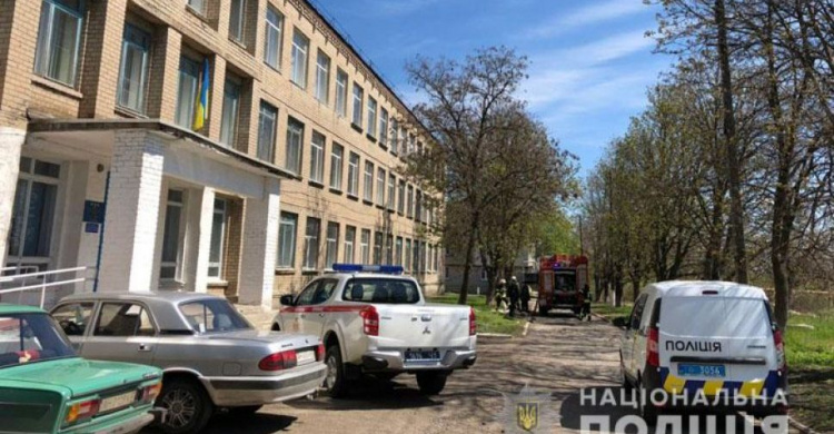 В Донецкой области избирательный участок «заминировали» (ФОТО)