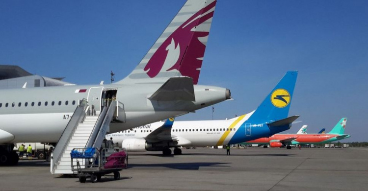 В Киев прибыло еще пять самолетов с эвакуированными. Швеция вывозит своих дипломатов из Украины