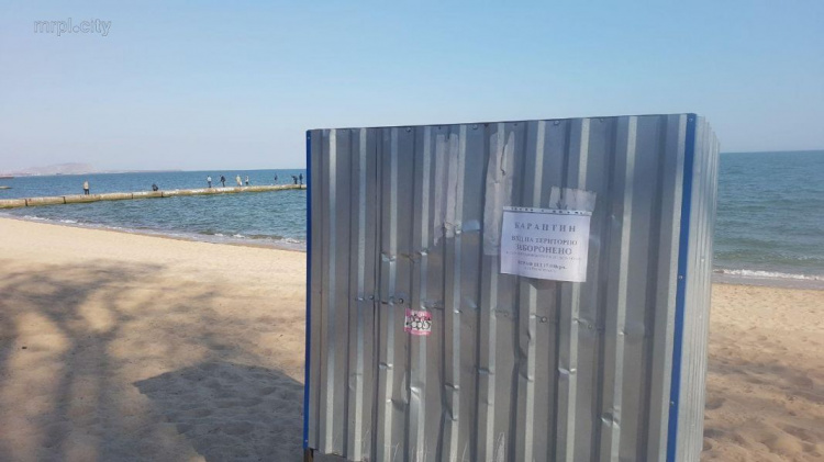 Пляж на карантине: что сейчас происходит на побережье Мариуполя? (ФОТО)