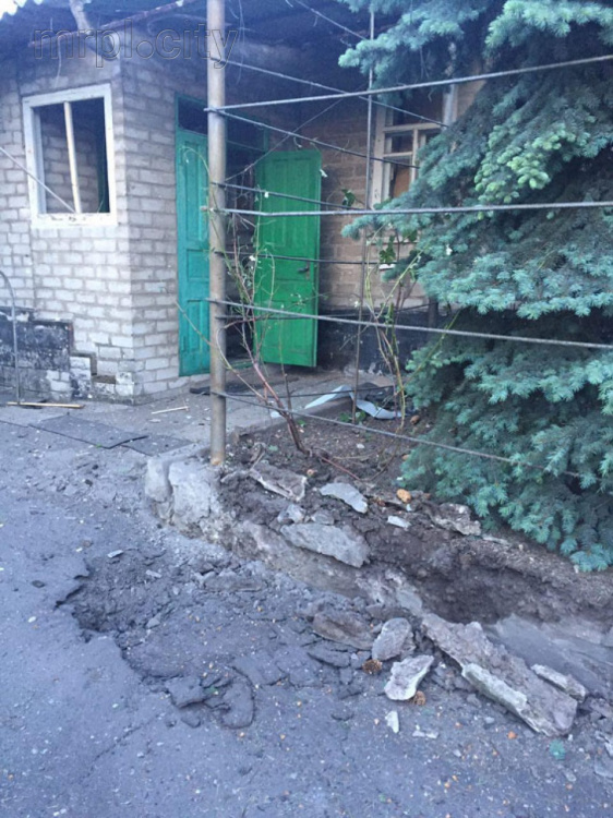 Обстрел автобусной остановки в Авдеевке. Ранено три мирных жителя (ФОТО)
