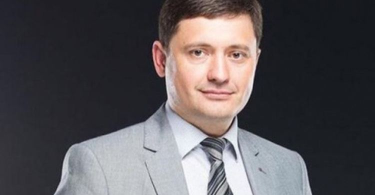 Депутаты горсовета повысили зарплату мэру Мариуполя (ФОТО)