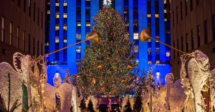 Четыре локации и елка наподобие нью-йоркской: стало известно, как отметят Новый год в Мариуполе