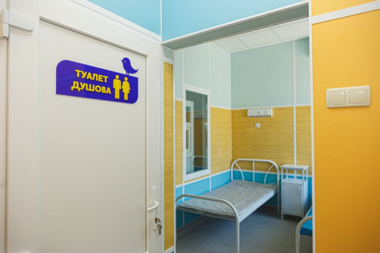 Завершился ремонт второго детского инфекционного отделения на базе городской больницы №4