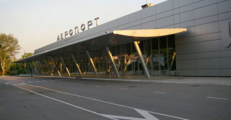 Мариупольский аэропорт предлагают заменить Бердянским