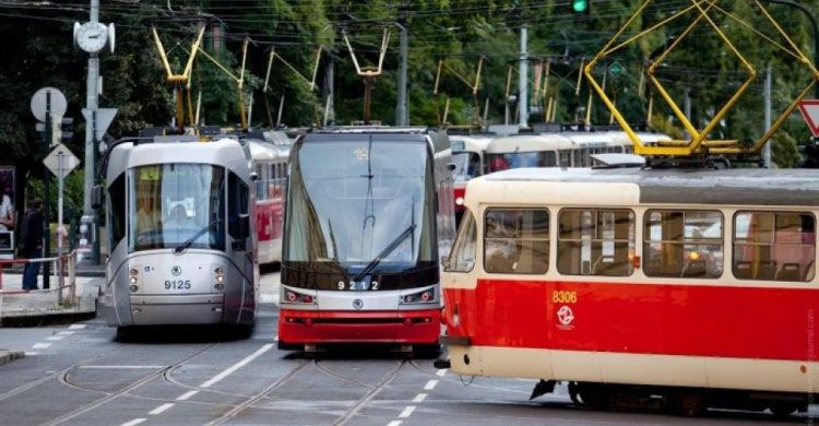 До конца года Мариуполь получит 75 единиц техники общественного транспорта