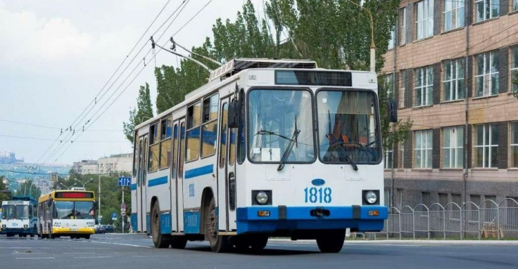 В Мариуполе популярный троллейбус изменил схему движения