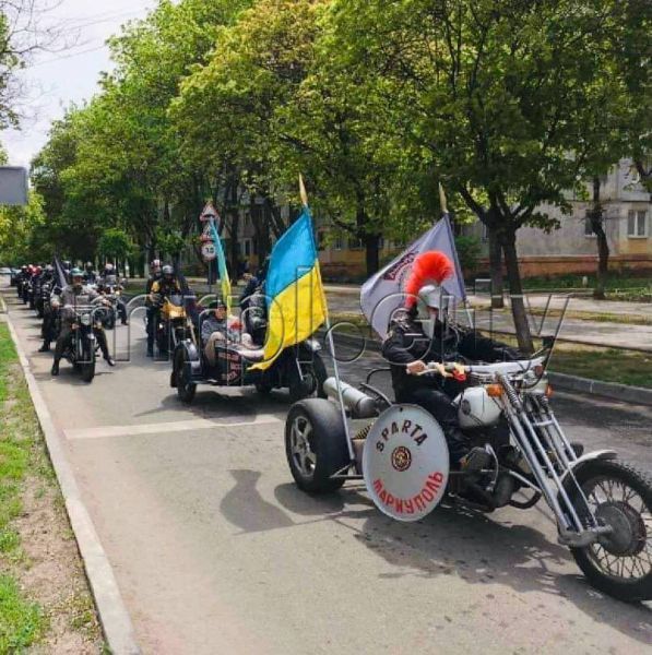 Мариупольские байкеры устроили мотопробег в честь 9 мая