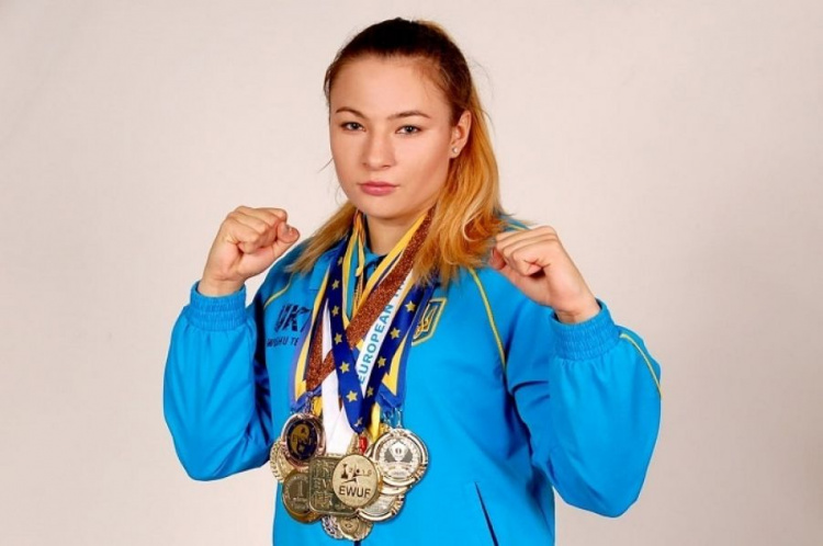 Мариупольчанка завоевала медаль на кубке мира по кикбоксингу