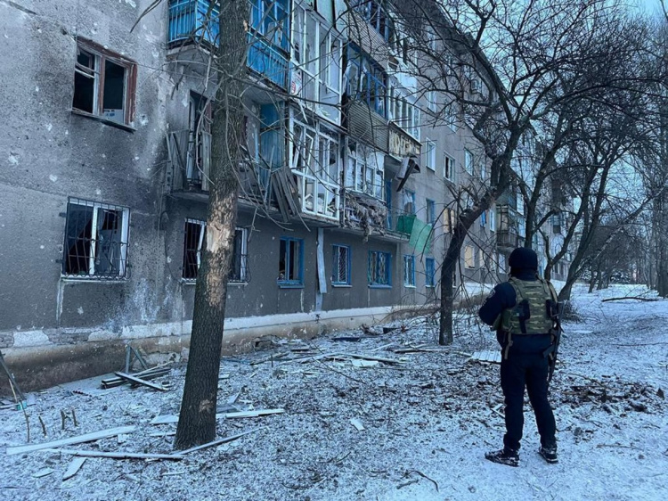 Росіяни скинули бомбу на житловий сектор в Авдіївці – загинув молодий чоловік
