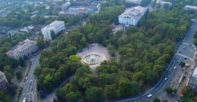 ТОП-новости за неделю: авария в маршрутке, перформанс киевского художника, рост заболеваний пневмонией