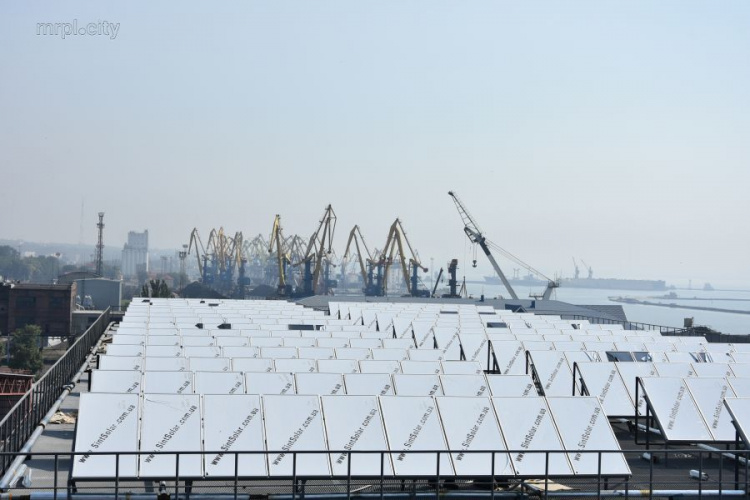 Гелиосистема Мариупольского порта позволит в год экономить больше 1,2 млн гривен (ФОТО)