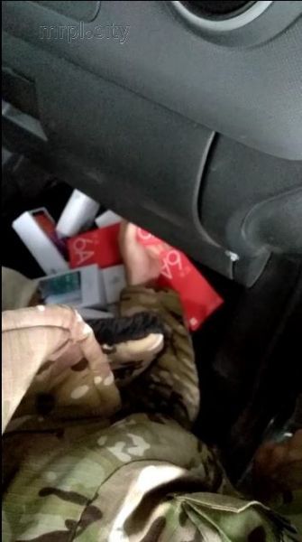 На дороге в Донецк остановлена машина, нашпигованная коммуникаторами (ФОТО)