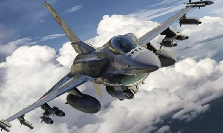 Як передача літаків F-16 розширить можливості застосування авіації для України: розбір експерта