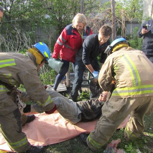 На Донетчине обвалился подвал дома: погиб один человек, второй – в больнице (ФОТО)