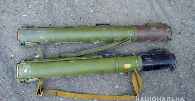 В Мариуполе разыскивают владельца двух гранатометов (ФОТО)