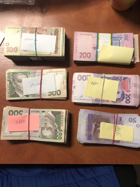 Полиция Донетчины задержала банду, «отмывшую» более 240 млн гривен (ФОТО)
