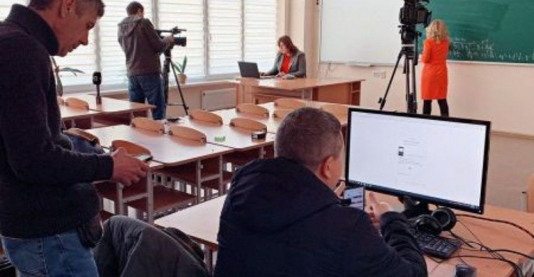 Карантин в Мариуполе: онлайн-уроки для школьников собрали на сайте «Мариупольского телевидения»