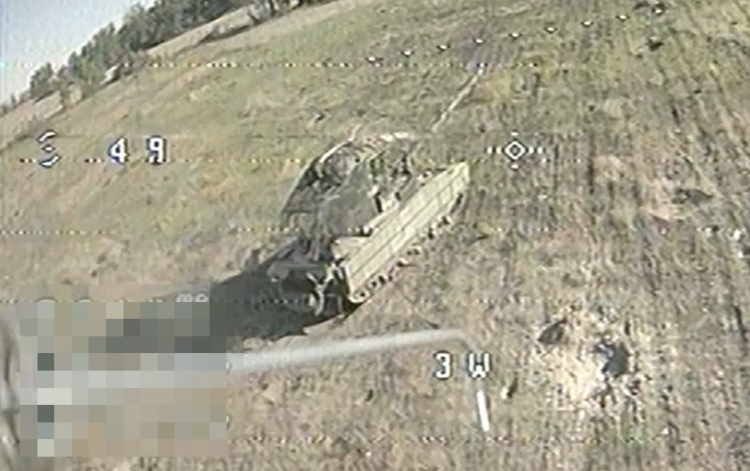 Захисники підірвали російський танк на Луганському напрямку