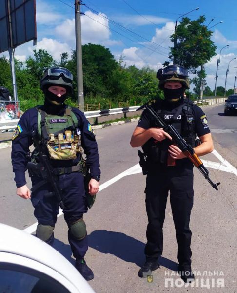 Угроза терроризма: в девяти областях Украины полиция усилила патрули