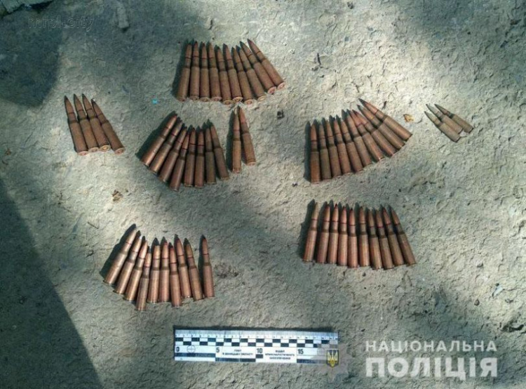 В прифронтовом городе на Донетчине мужчина торговал боеприпасами (ФОТО)