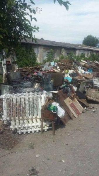 В Мариуполе успехом завершилась «охота» на нелегальных торговцев (ФОТО)
