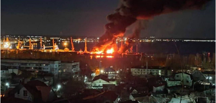 ЗСУ знищили десантний корабель «Новочеркаськ» та відбили 40 атак в районі Авдіївки –подробиці